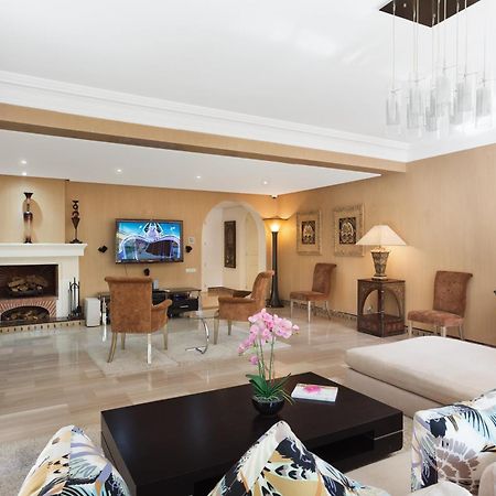 The Ruby Apartment With Private Swimming Pool - Hivernage Quarter - By Goldex Marrakech Маракеш Екстериор снимка